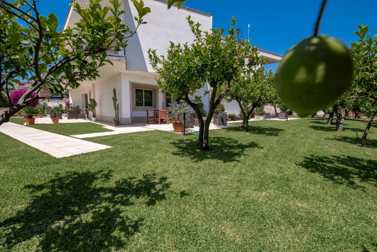 Villa Venera Фонтане-Бьянке Экстерьер фото
